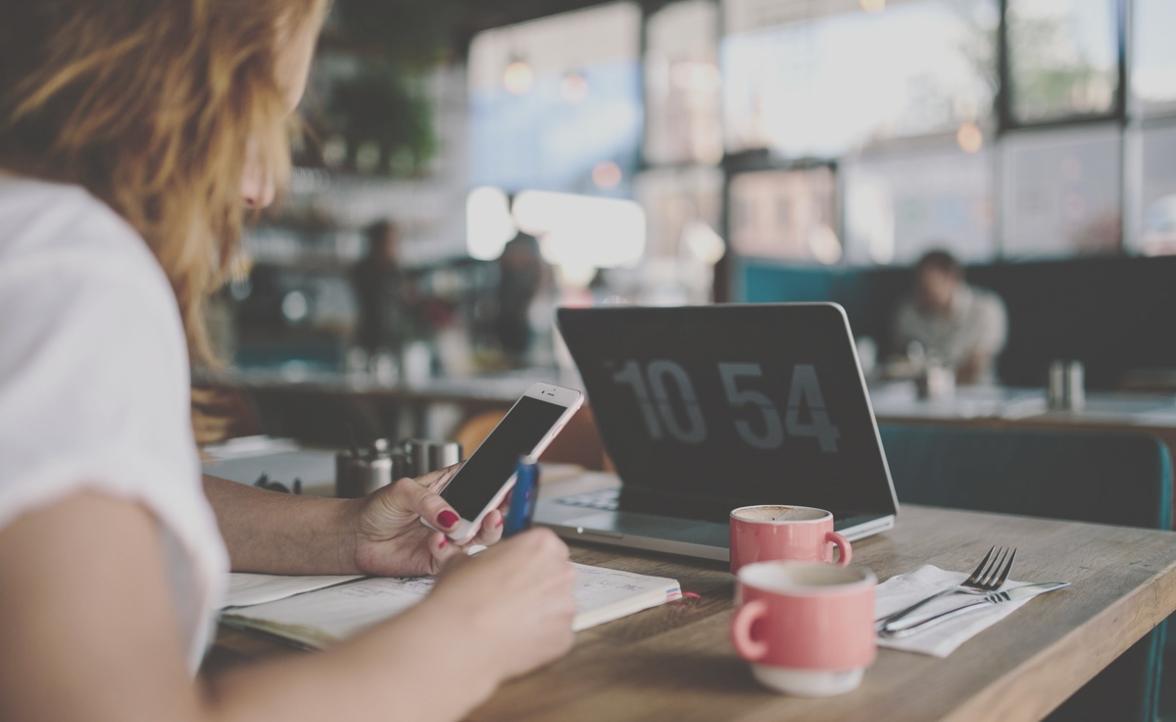 Comprehensive learning platform interface overview